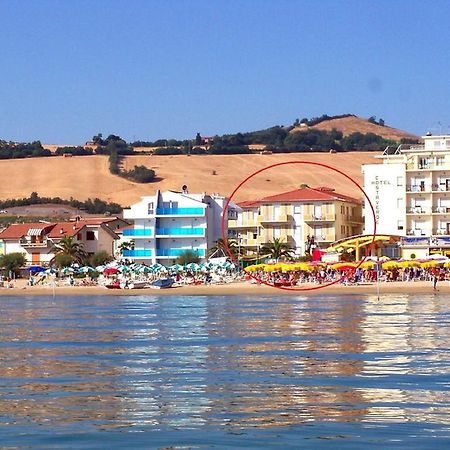 Le Palme 2 Pineto Vacanza Dış mekan fotoğraf