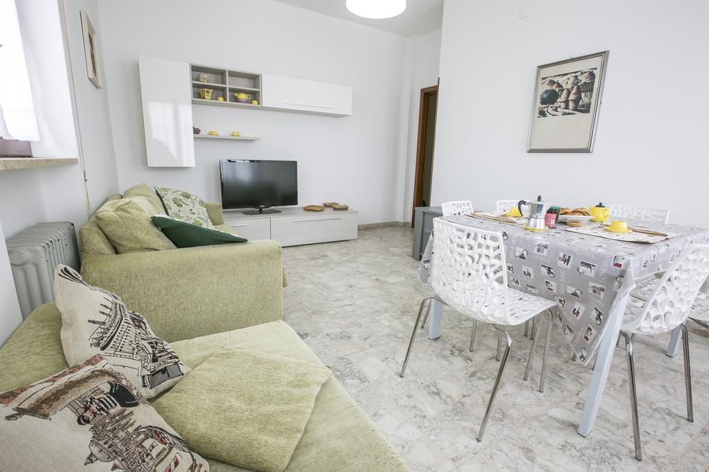 Le Palme 2 Pineto Vacanza Dış mekan fotoğraf